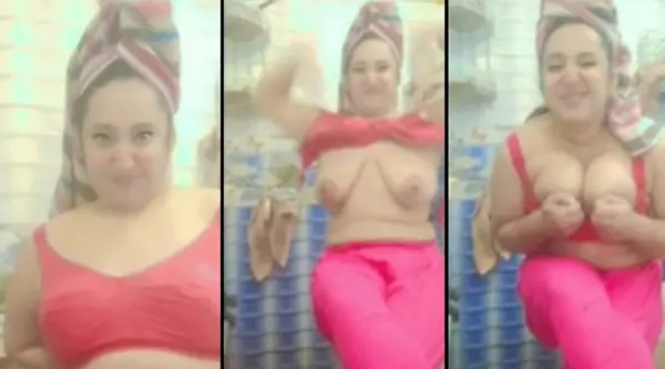 Chubby Cute Bhabi Showing Video